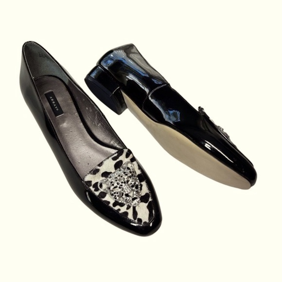ARRAY Leopard Print Jeweled Cheetah Face Black Patent Loafers Shoes Women's 9N - Picture 2 of 16